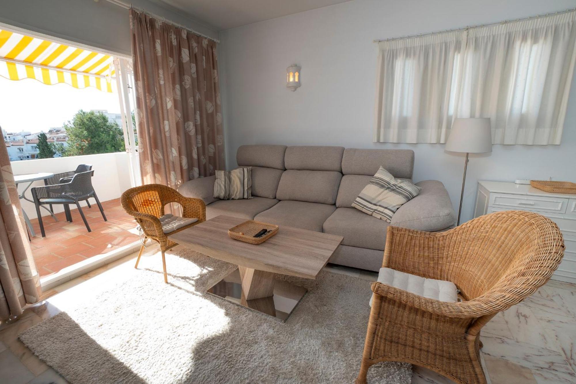 Apartament Residensol 13 Menyber Nerja Zewnętrze zdjęcie